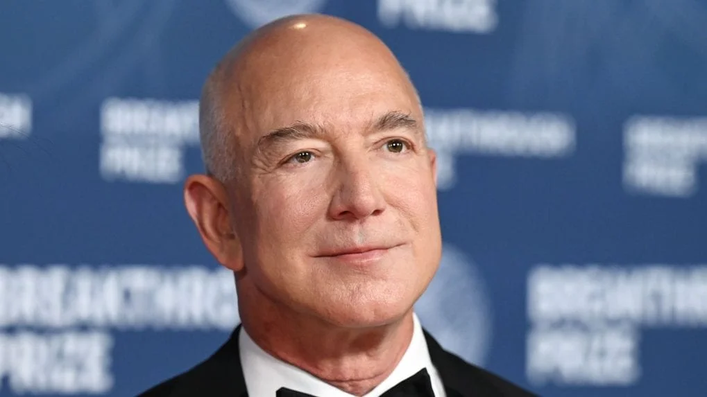 Jeff Bezos' Blue Origin plans TeraWave satellite internet network to rival Elon Musk's Starlink