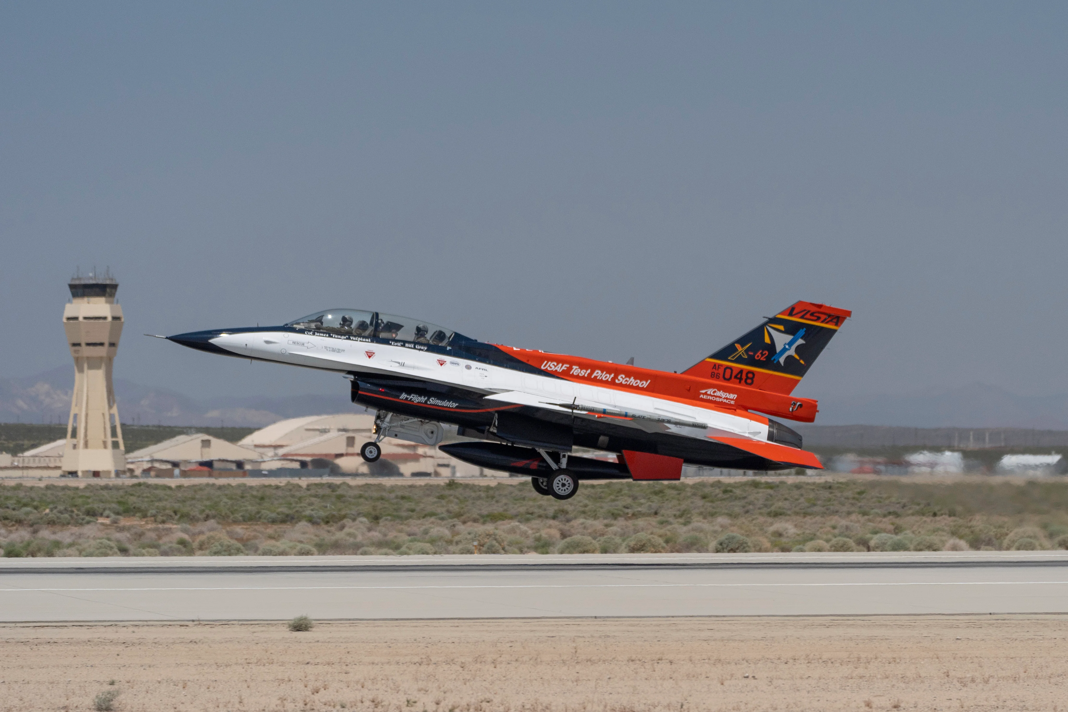 US air force's AI-powered F-16 jet comes up trumps in dogfight with human pilot | South China Morning Post