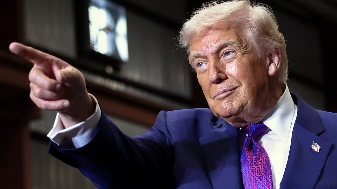 Trump claims he'll order agencies to begin releasing records on aliens, UFOs | CBC News