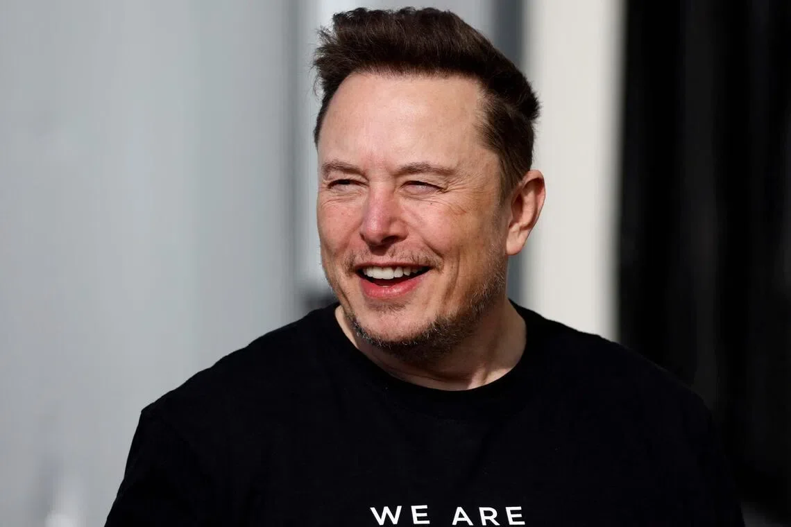 US billionaire Elon Musk's Tesla Energy Ventures has won approval to supply UK households and businesses with electricity.
