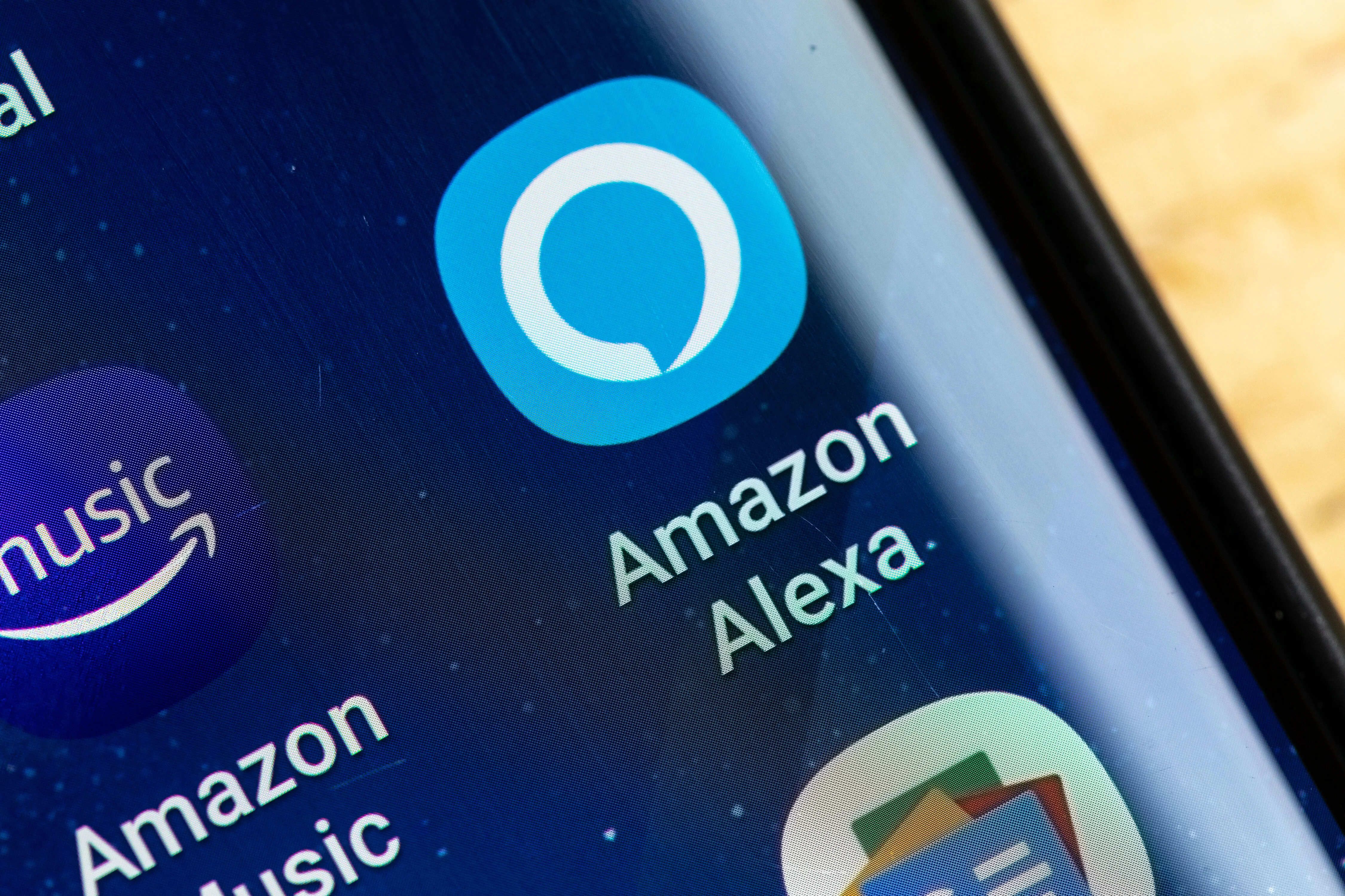 Report: Amazon's much smarter, human-like and AI-powered Alexa upgrade nears its launch - Neowin