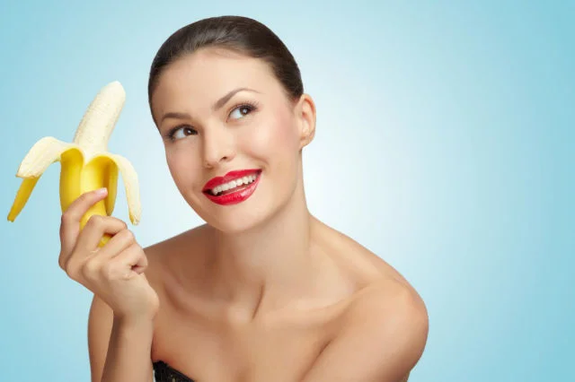 eating-banana-1024x682
